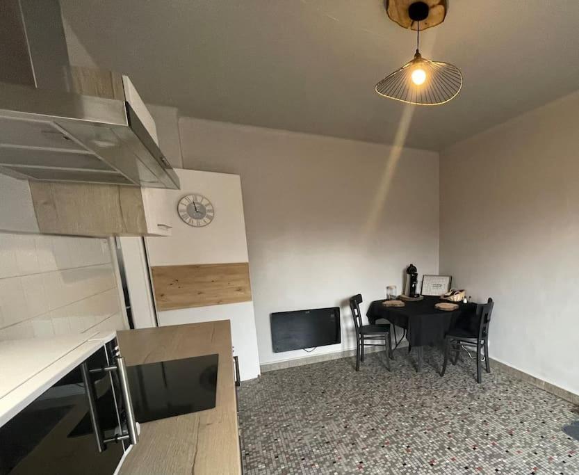 Appartements « La Parenthese » 维桑堡 外观 照片